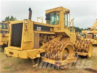 CAT 825C Augsnes blīvētāji