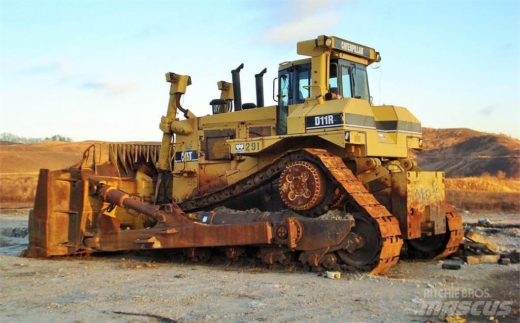 CAT D11R Kāpurķēžu buldozeri