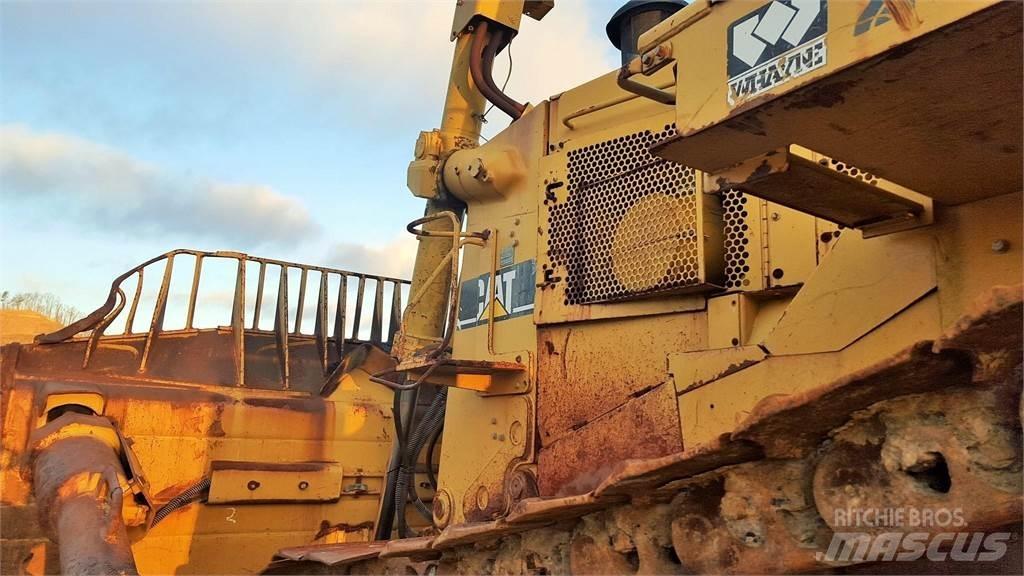 CAT D11R Kāpurķēžu buldozeri