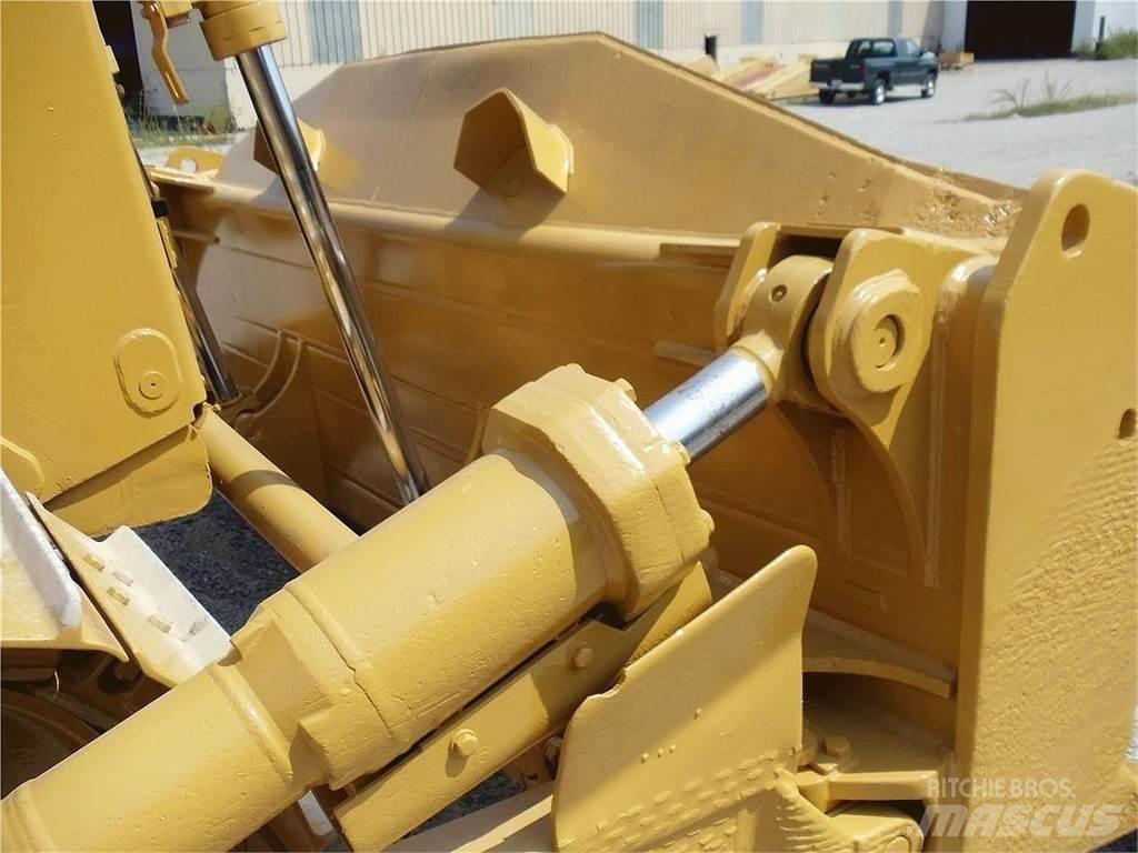 CAT D8N Kāpurķēžu buldozeri