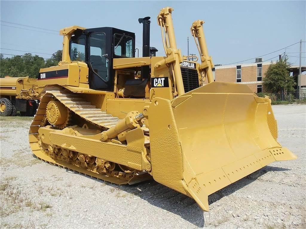 CAT D8N Kāpurķēžu buldozeri
