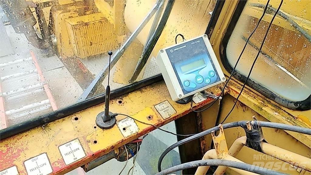 Grove TM800 Smagās mašīnas ar celtni