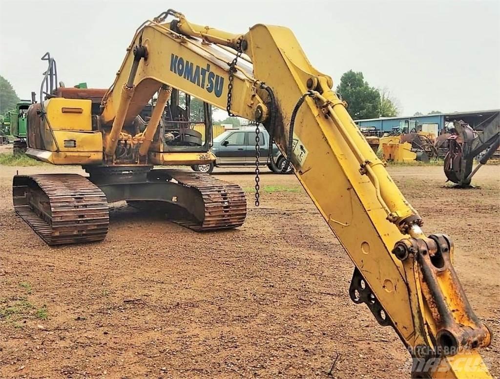 Komatsu PC210 Kāpurķēžu ekskavatori
