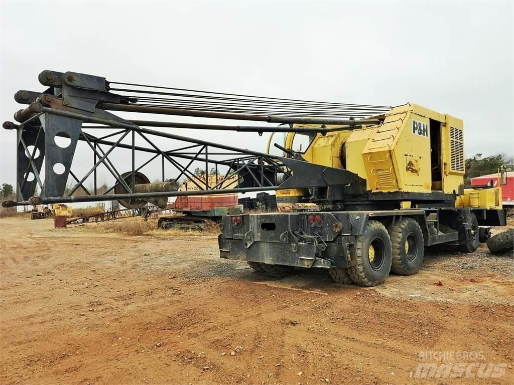P&H 650 Smagās mašīnas ar celtni
