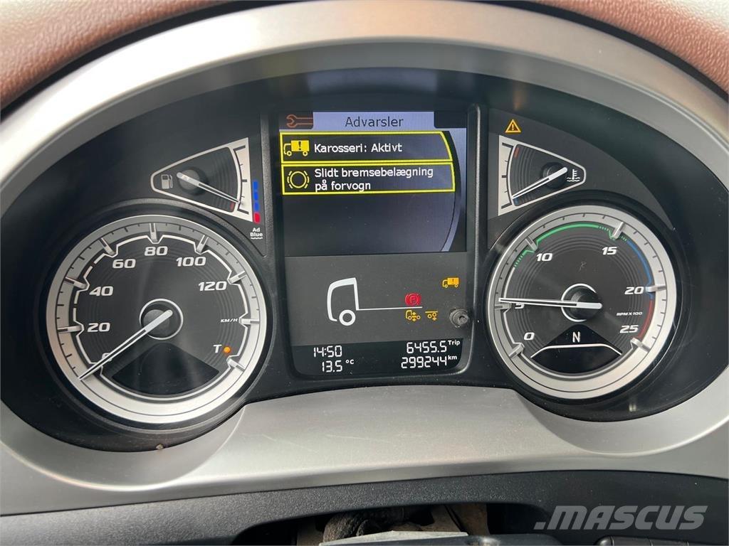 DAF CF 430 6x2*4 FAN Kabeļu pacēlājs nomontējamām kravas mašīnām