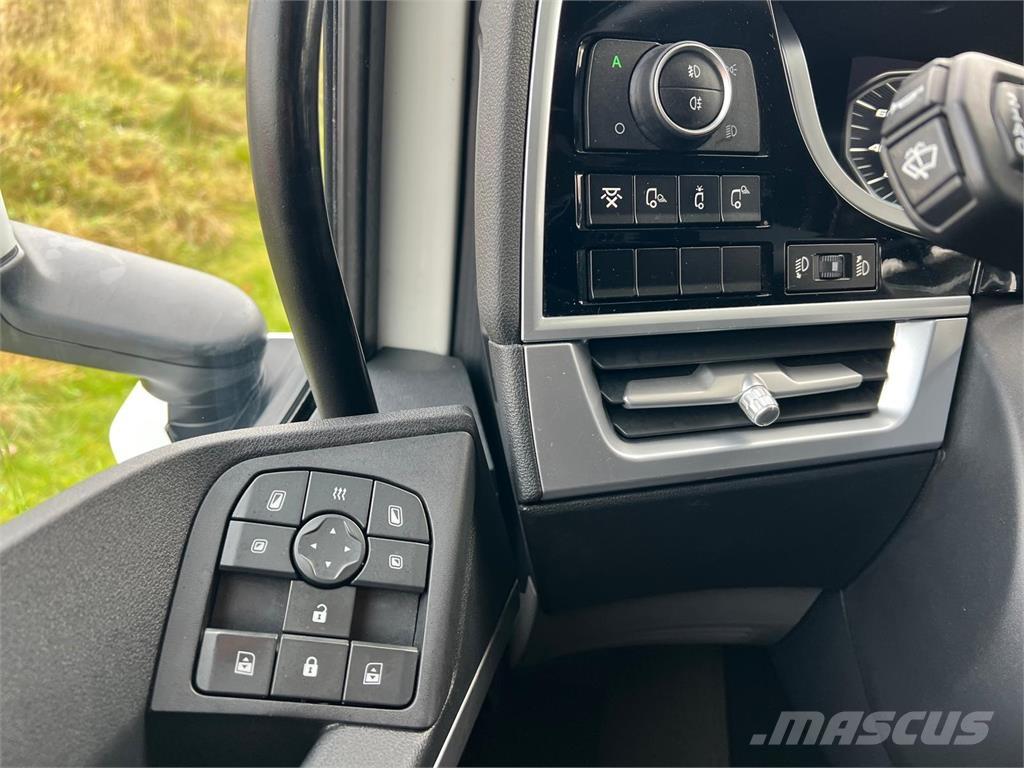 DAF XF530 FTS 6x2 Vilcēji