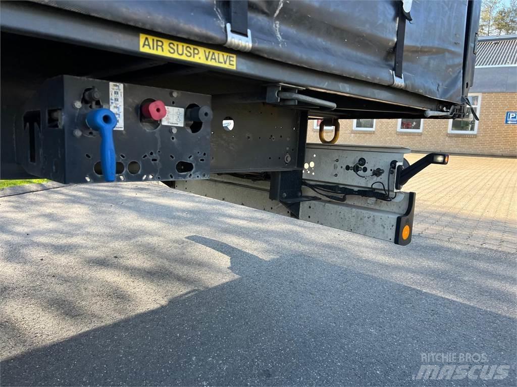 Krone 13,6 mtr Tents puspiekabes