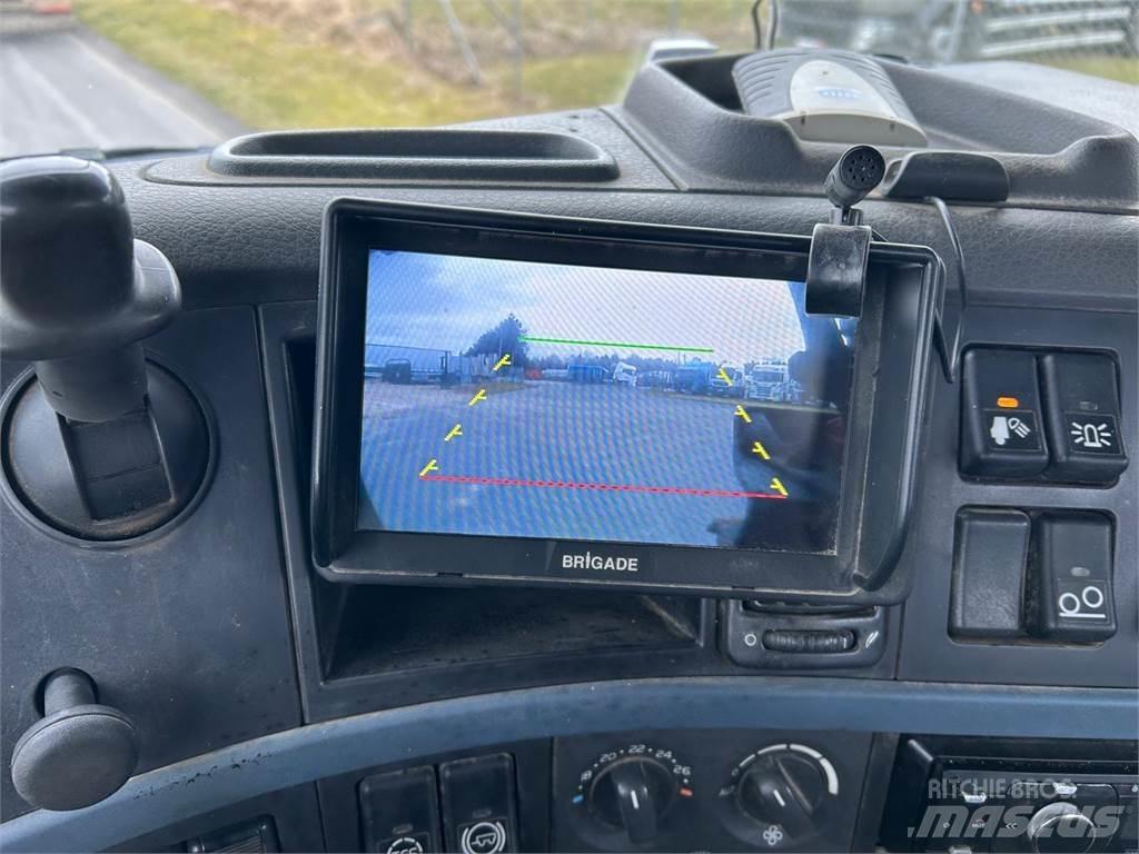 Volvo FM400 8x4 Kabeļu pacēlājs nomontējamām kravas mašīnām