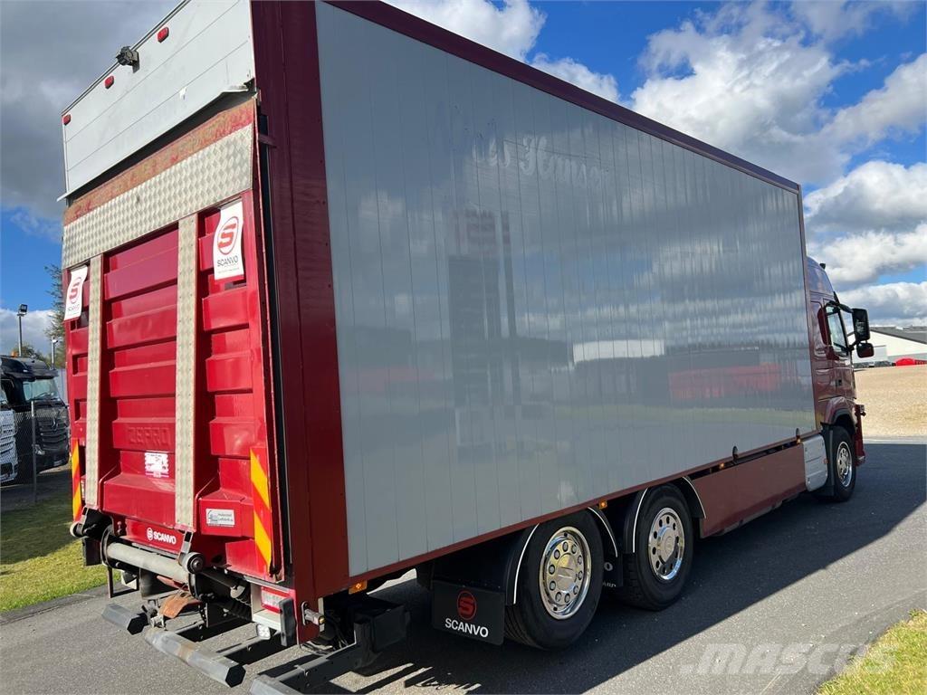 Volvo FM460 Furgons
