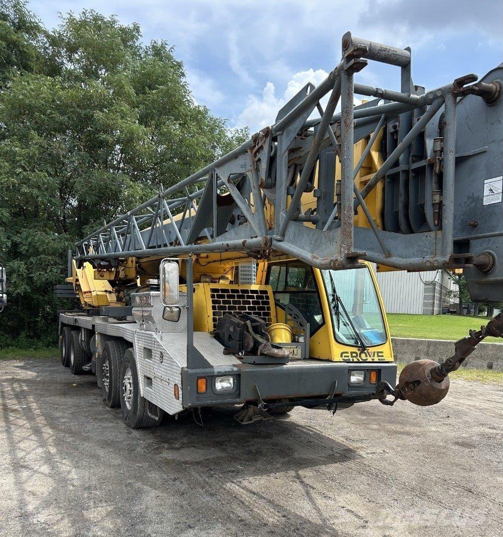 Grove TMS800 Visurgājēji celtņi