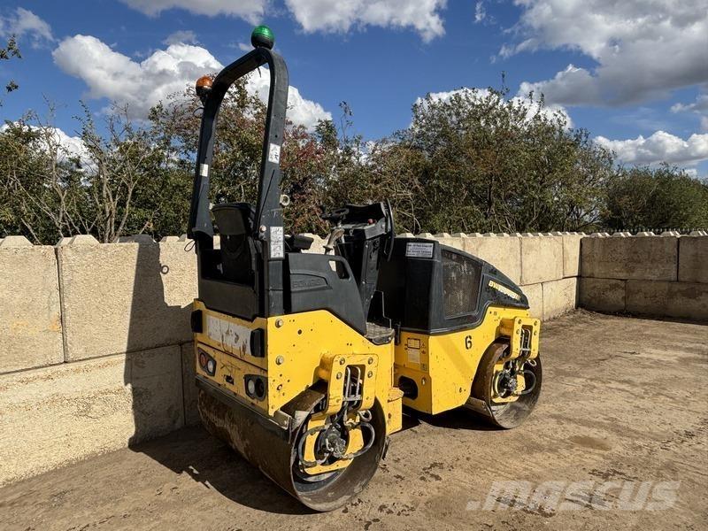 Bomag BW 120 AD-4 Divvalču grunts veltņi