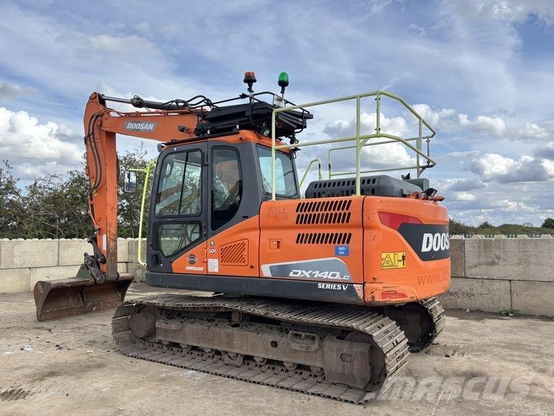 Doosan DX140LC-5 Kāpurķēžu ekskavatori