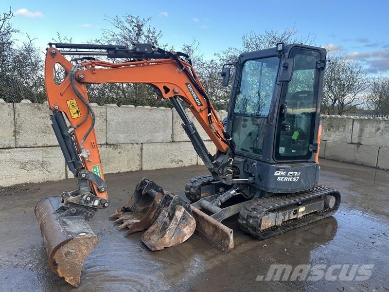 Doosan DX27 Kāpurķēžu ekskavatori