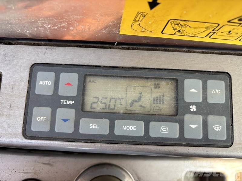 Doosan DX480LC Kāpurķēžu ekskavatori