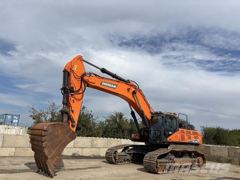 Doosan DX530LC-7 Kāpurķēžu ekskavatori