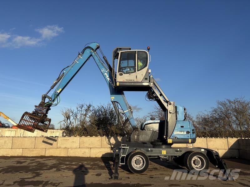 Fuchs MHL250 Iekraušanas tehnika- Citi