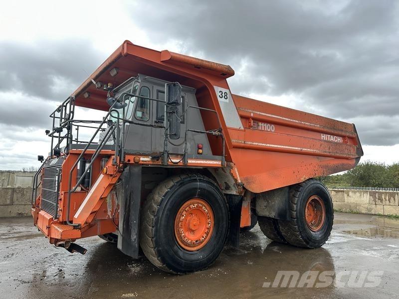 Hitachi EH1100-5 Artikulētie pašizgāzēji
