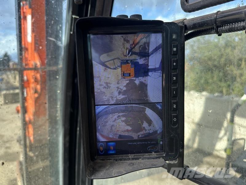 Hitachi ZX135 Demontāžas ekskavators