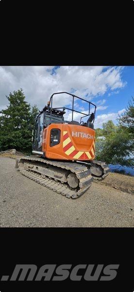 Hitachi ZX135 Demontāžas ekskavators