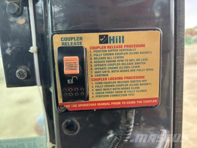 Hitachi ZX135 US-6 Kāpurķēžu ekskavatori