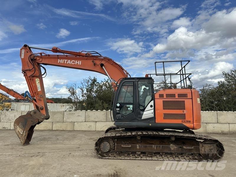 Hitachi ZX225USR LC-5 Kāpurķēžu ekskavatori
