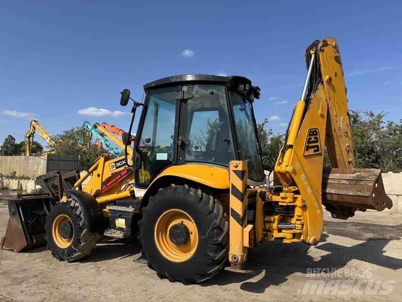 JCB 3cx Contractor Ekskavatori-iekrāvēji