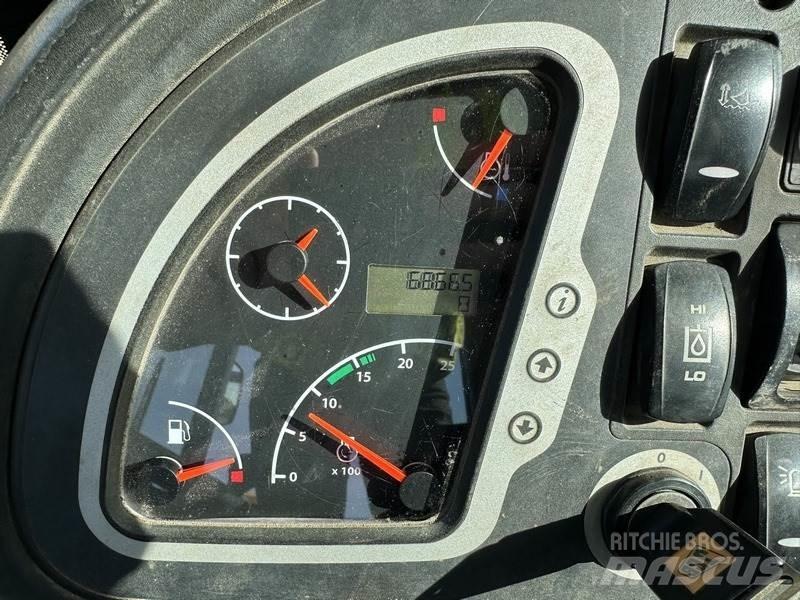 JCB 3CX Sitemaster Ekskavatori-iekrāvēji