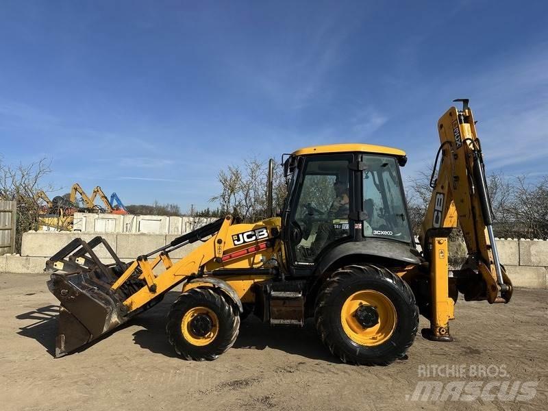 JCB 3CX Sitemaster Ekskavatori-iekrāvēji