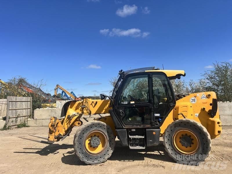 JCB 550-80 Teleskopiskie manipulatori