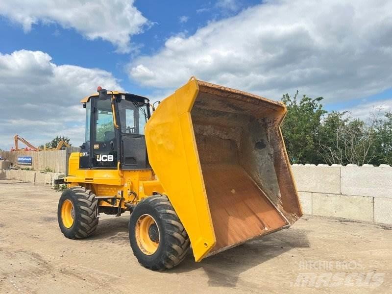 JCB 9T FT Mini pašizgāzēji
