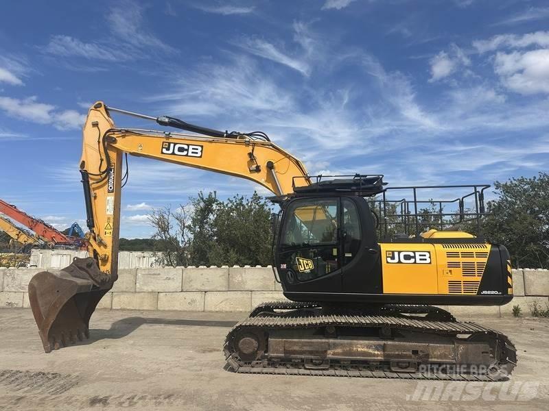 JCB JS220 LC Kāpurķēžu ekskavatori