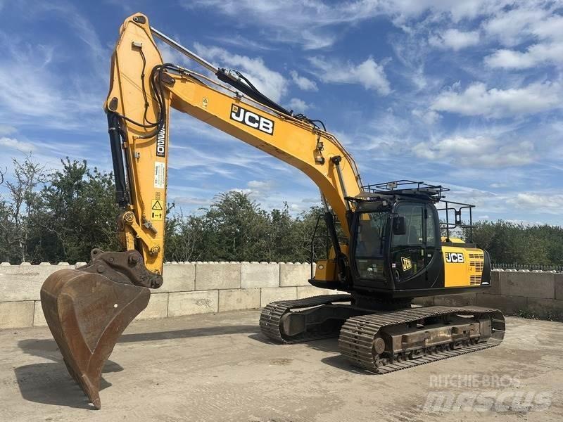 JCB JS220 LC Kāpurķēžu ekskavatori