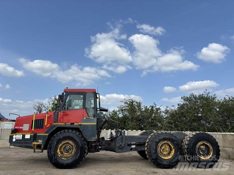 Komatsu HM300-1 Artikulētie pašizgāzēji