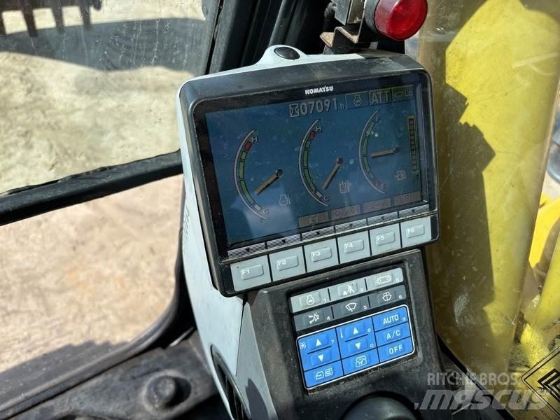 Komatsu PC210 LC-8 Kāpurķēžu ekskavatori