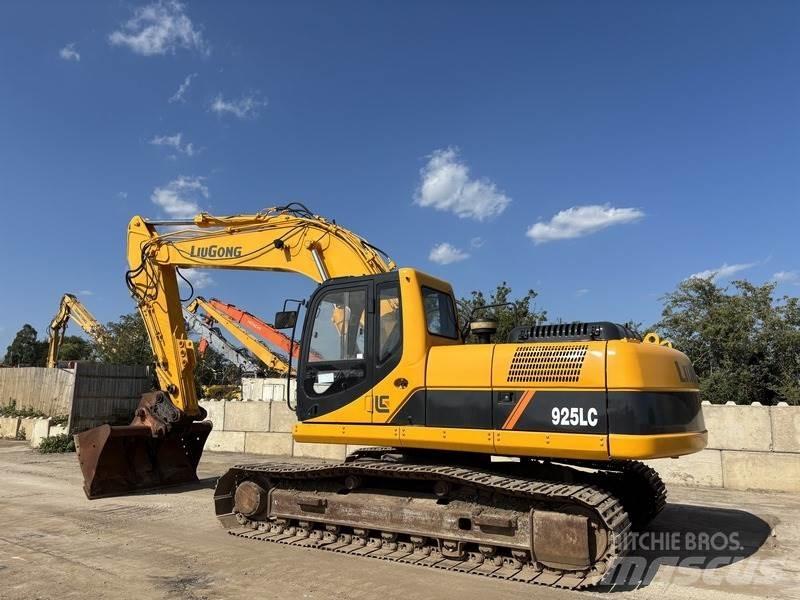 LiuGong CLG925LC Kāpurķēžu ekskavatori