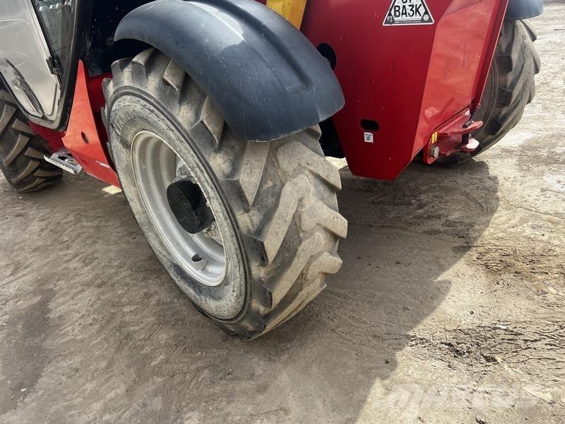 Manitou MT733 Teleskopiskie manipulatori