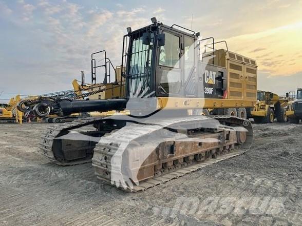 CAT 390FL Kāpurķēžu ekskavatori