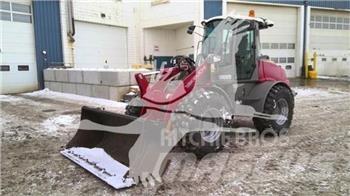 Takeuchi TW95 Iekrāvēji uz riteņiem