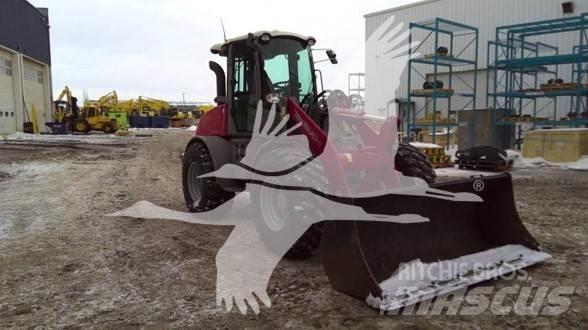 Takeuchi TW95 Iekrāvēji uz riteņiem