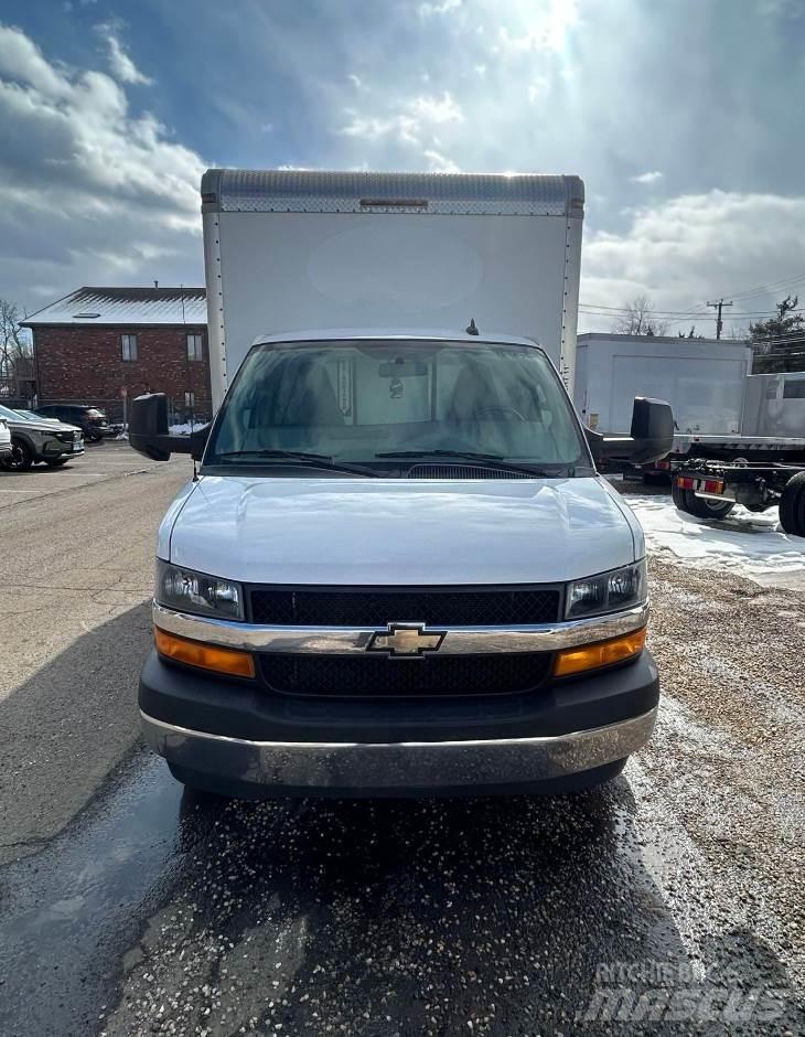 Chevrolet 3500 Furgons