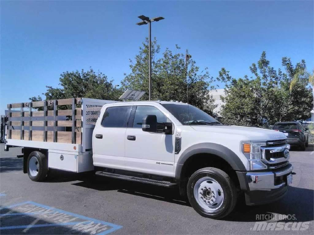 Ford F550 CREW CAB 4 Furgons
