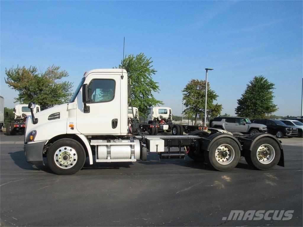 Freightliner Cascadia Vilcēji