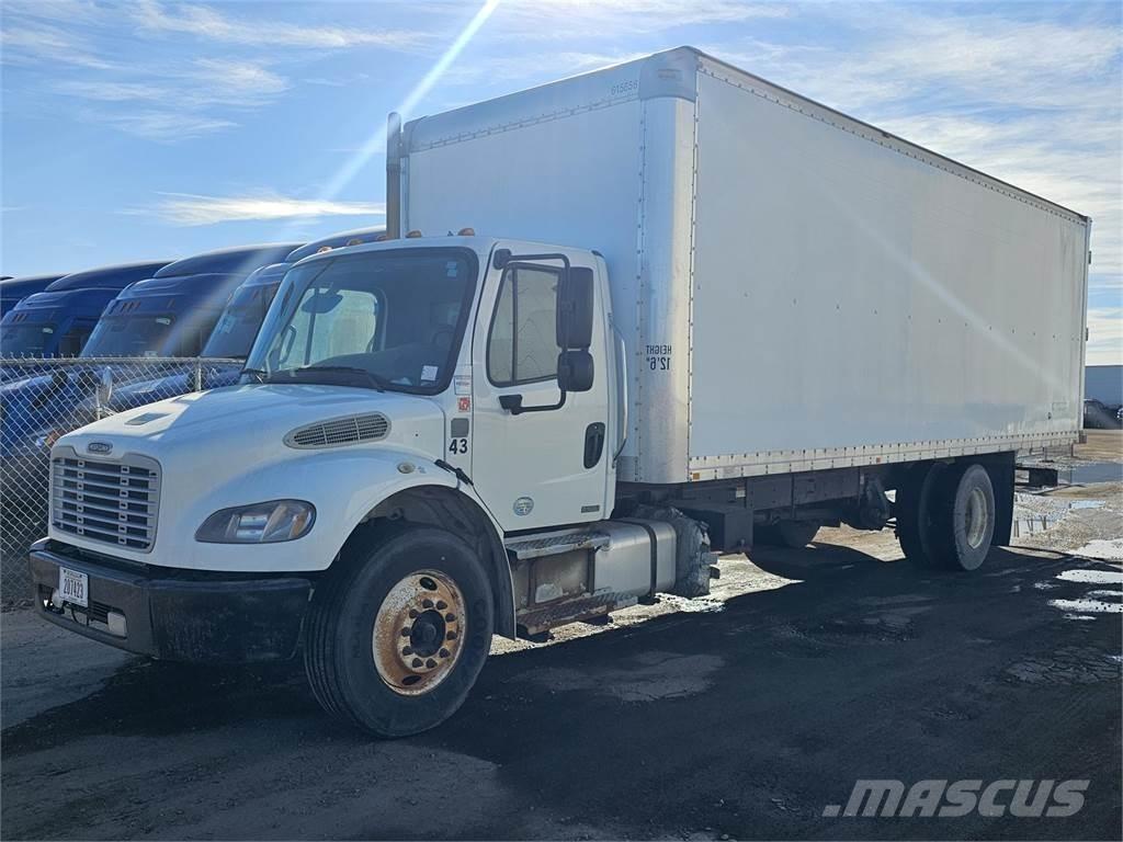 Freightliner M2 106 Vilcēji