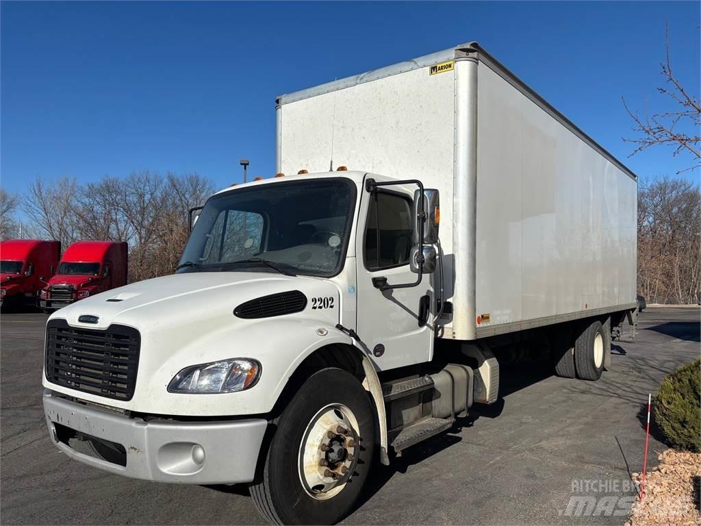Freightliner M2 106 Furgons