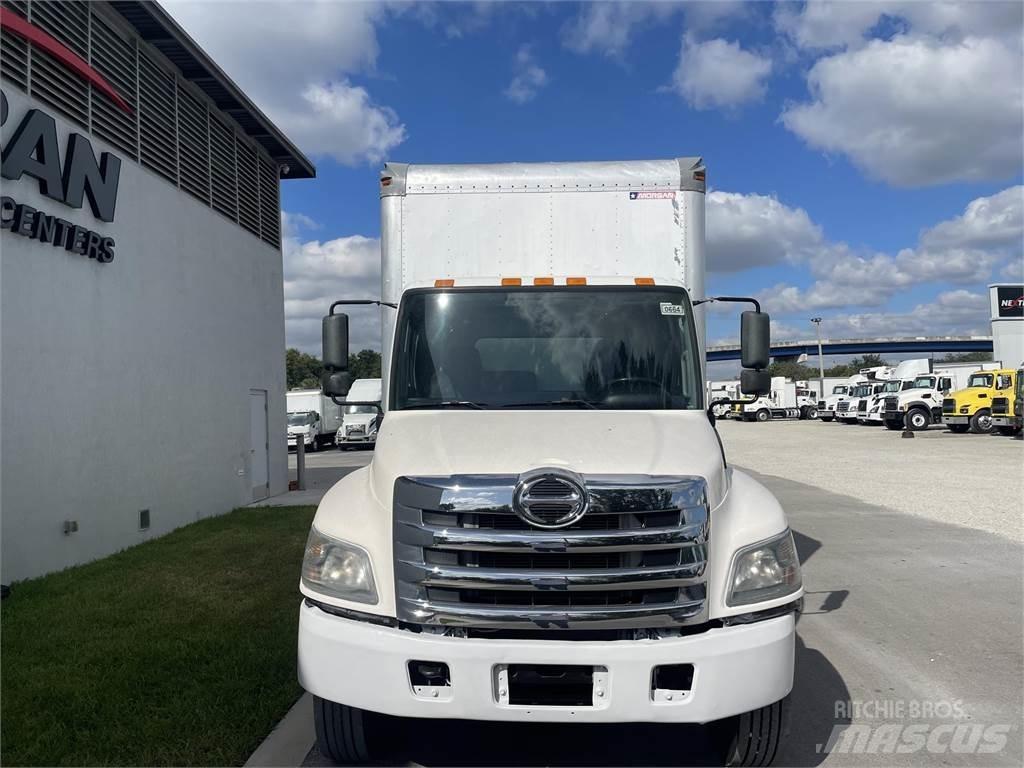 Hino 268 Furgons