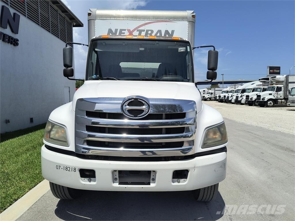 Hino 268 Furgons