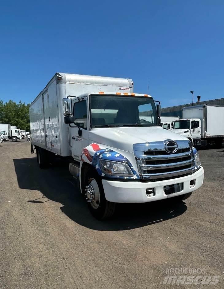 Hino 268 Furgons