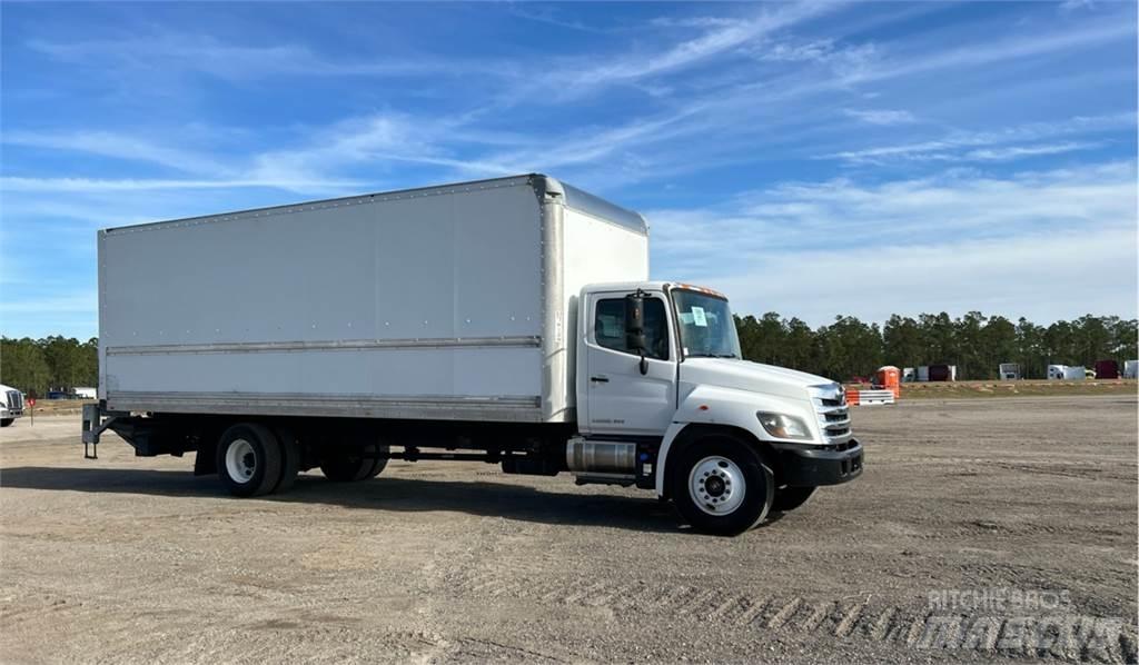 Hino 268A Furgons