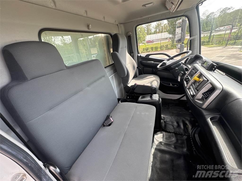 Hino 268A Furgons