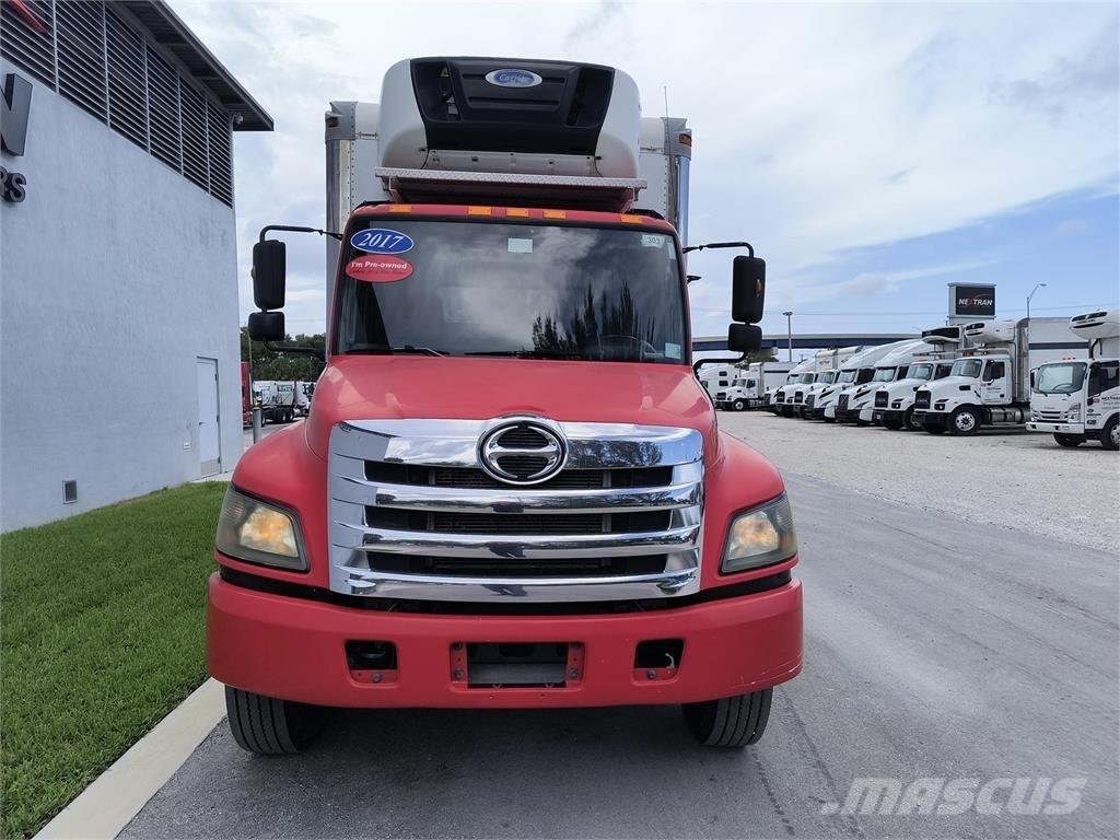 Hino 268A Furgons